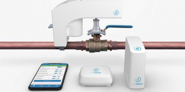 Flood Restoration Tips - How to Prevent Water Damage and the Mold that Comes After