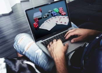 Online vs Offline Gambling: Which is better?