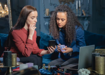 Purpose and Magic behind Tarot Cards