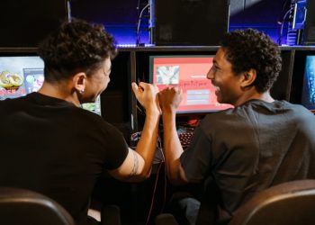 Best Multiplayer Games: Top 7 To Try