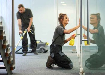 6 Reasons To Hire Professionals For Odor Removal Service In Your Company Building