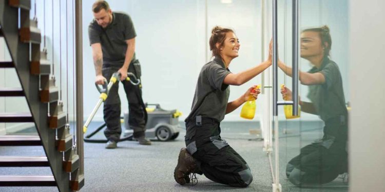 6 Reasons To Hire Professionals For Odor Removal Service In Your Company Building