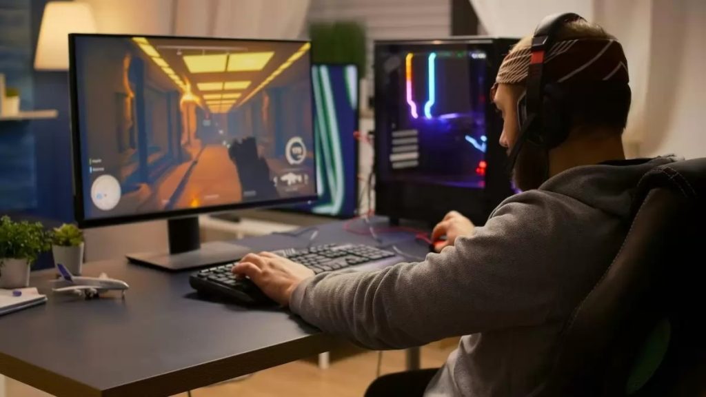 4 Tech Tips to Take Your Online Gaming Skills to the Next Level