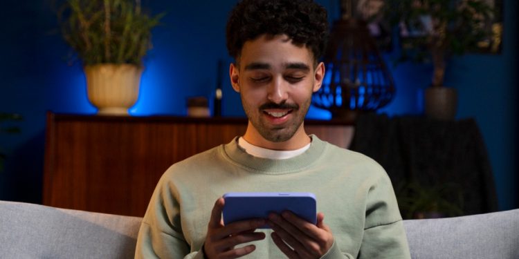 Freecell vs. Other Solitaire Games What Sets It Apart?